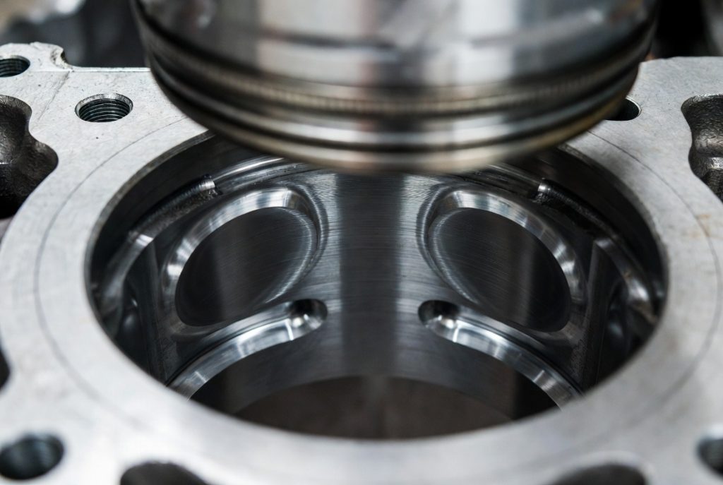 Что такое плосковершинное хонингование и почему без него мотор будет «жрать» масло